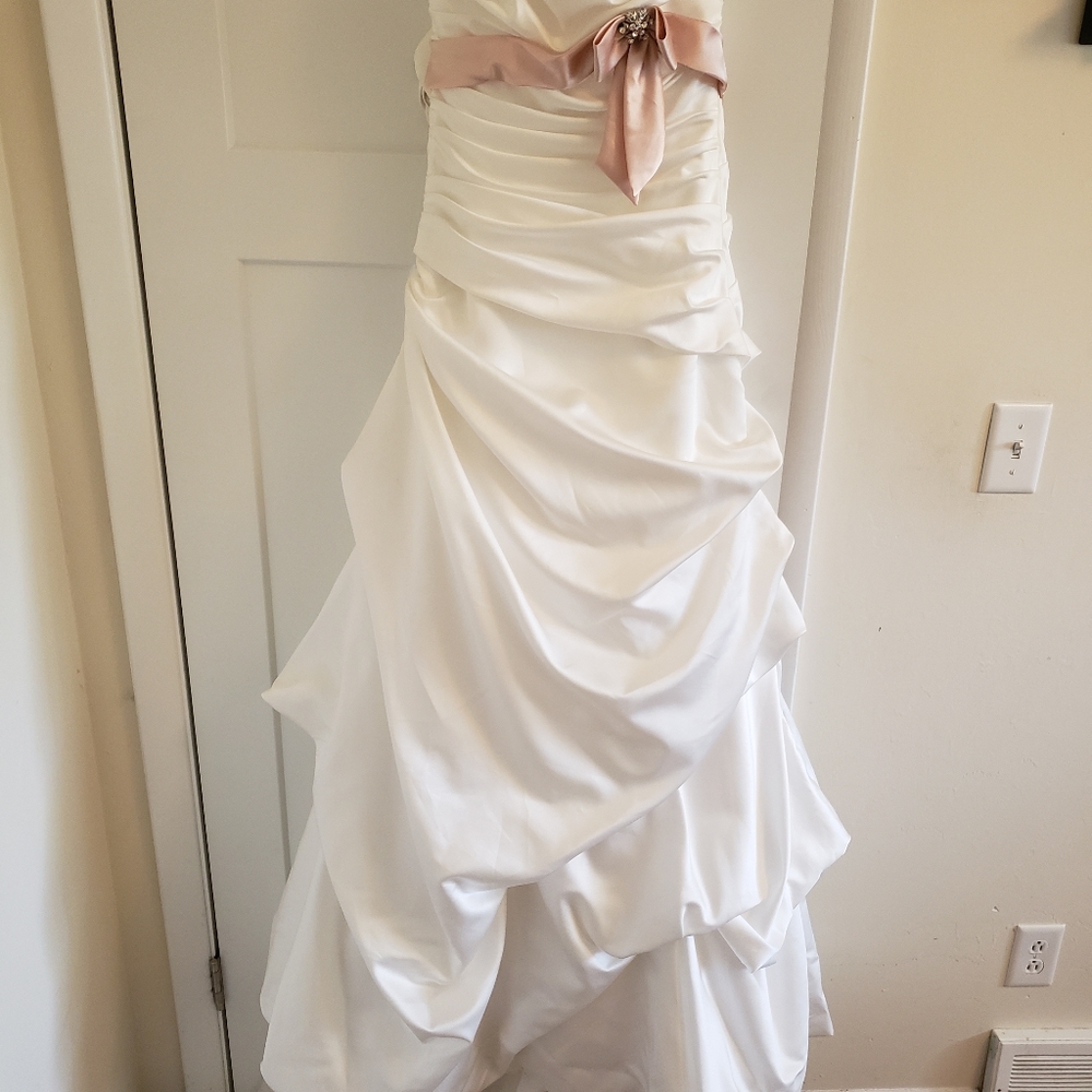 Maggie Sottero wedding dress